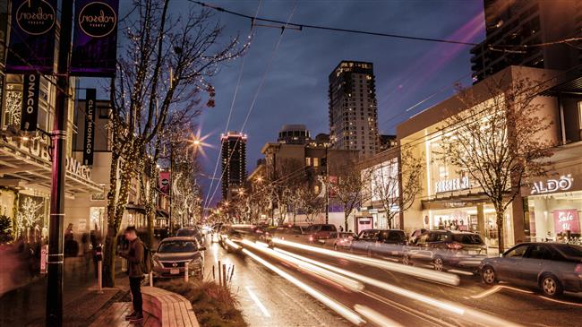 robson-street-shopping-vancouver